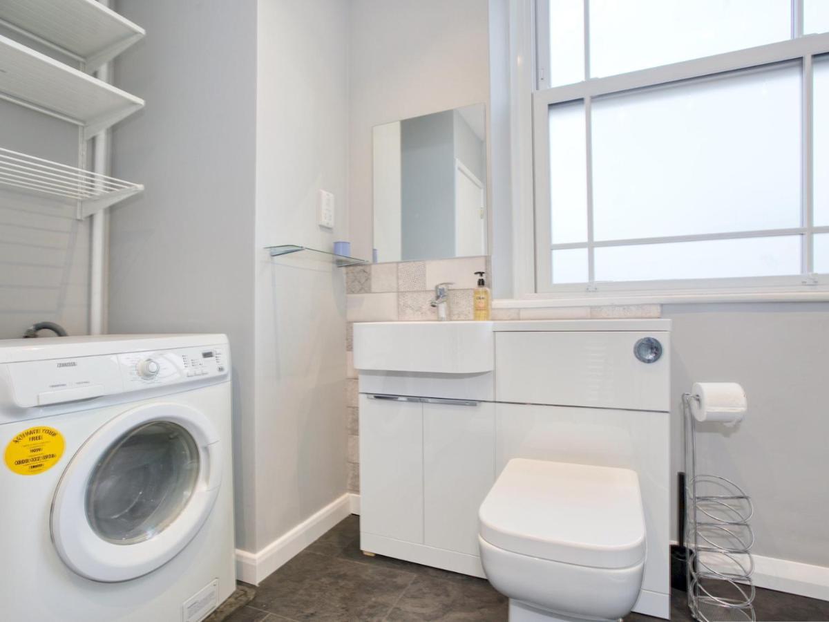 Pass The Keys Lovely 2-Bed Apartment Colyton Near Jurassic Coast Esterno foto
